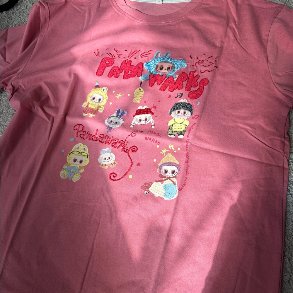Pink Labubu shirt - Picture 2 of 6